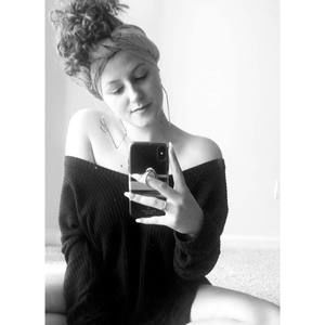 Meet your Posher, Gabby